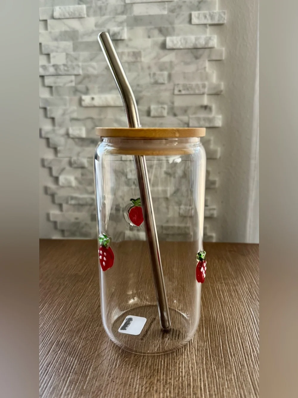 Anthropologie . Icon Juice Glass Tumbler with Lid Icon Juice Glass Large Tumbler